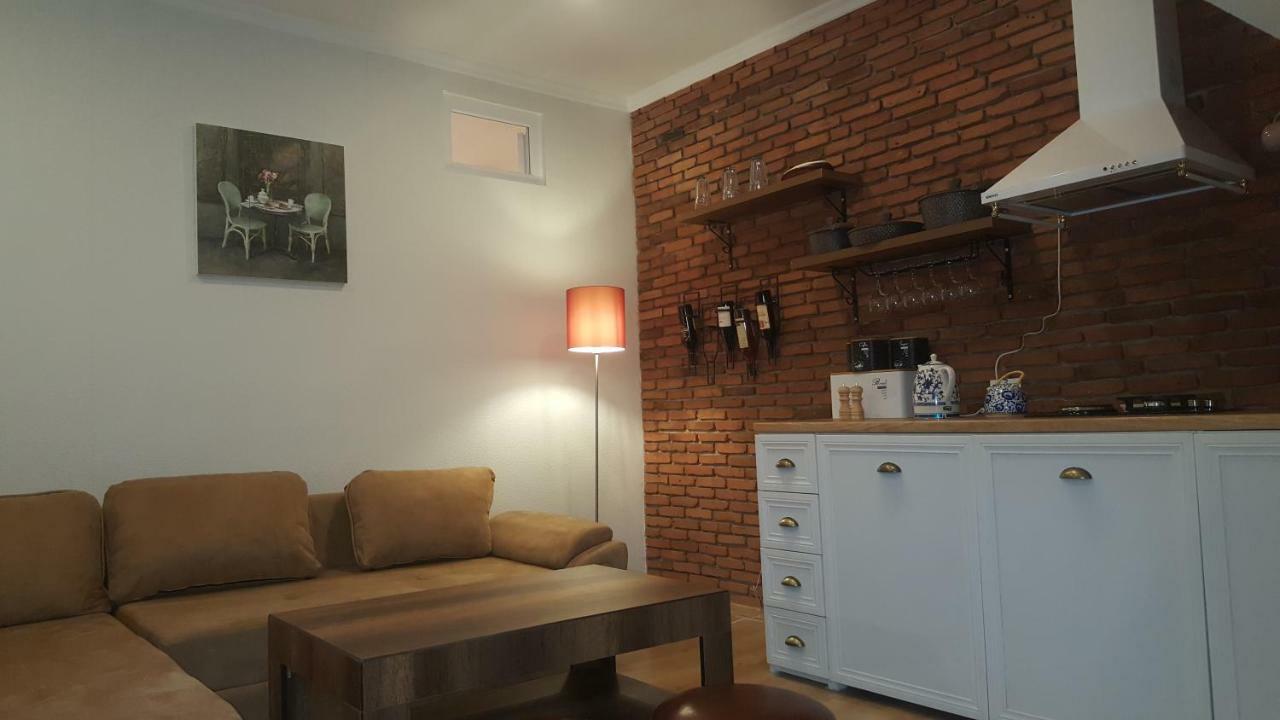 Karlsson Borjomi Apartment. المظهر الخارجي الصورة